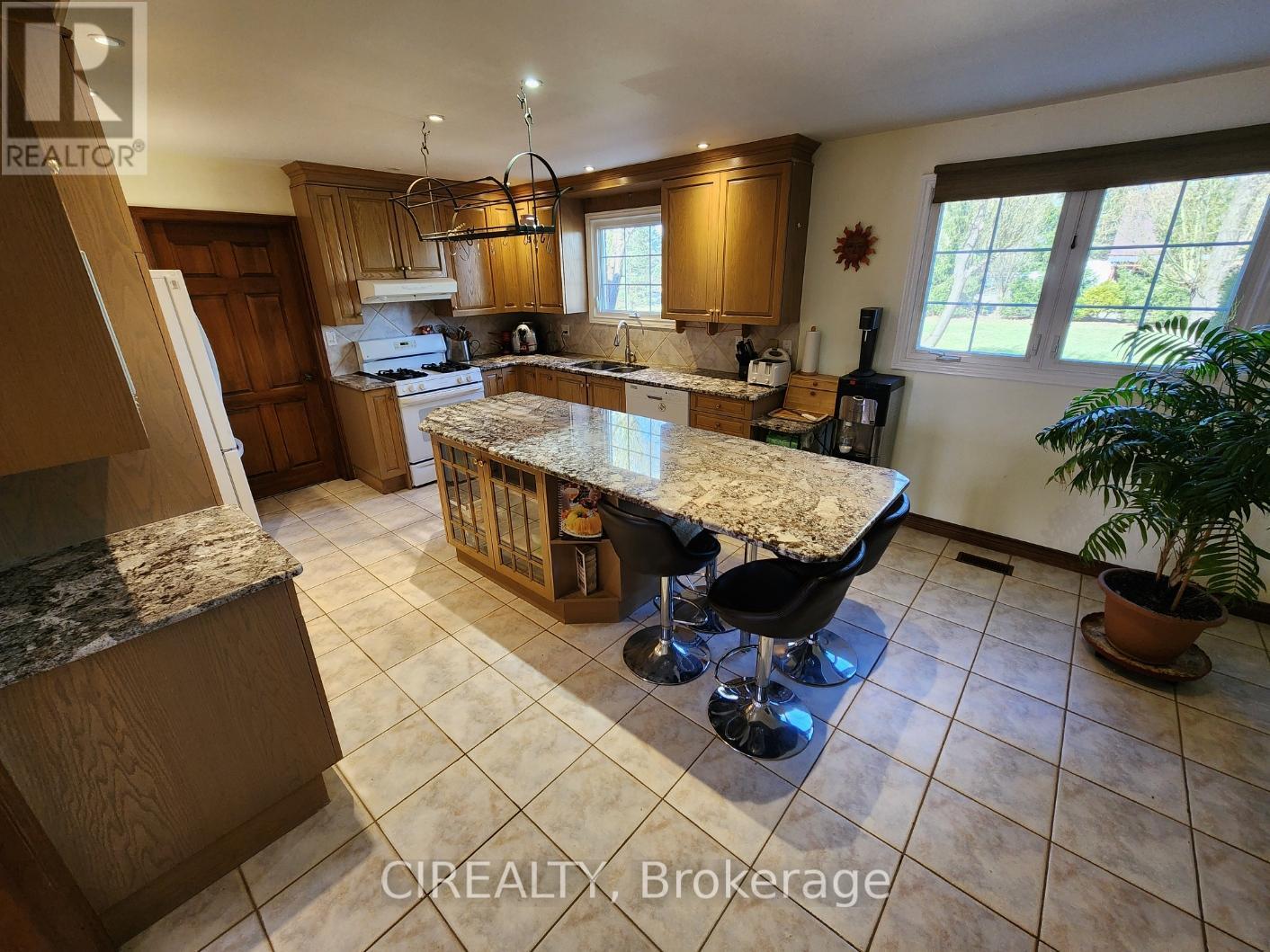 4350 Ferris Road, Hamilton, Ontario  L0R 1W0 - Photo 4 - X12763154