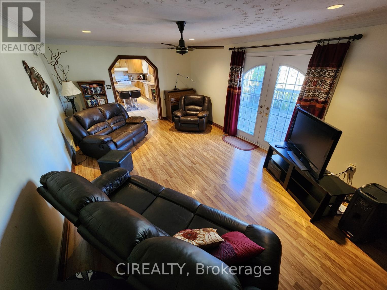 4350 Ferris Road, Hamilton, Ontario  L0R 1W0 - Photo 9 - X12763154