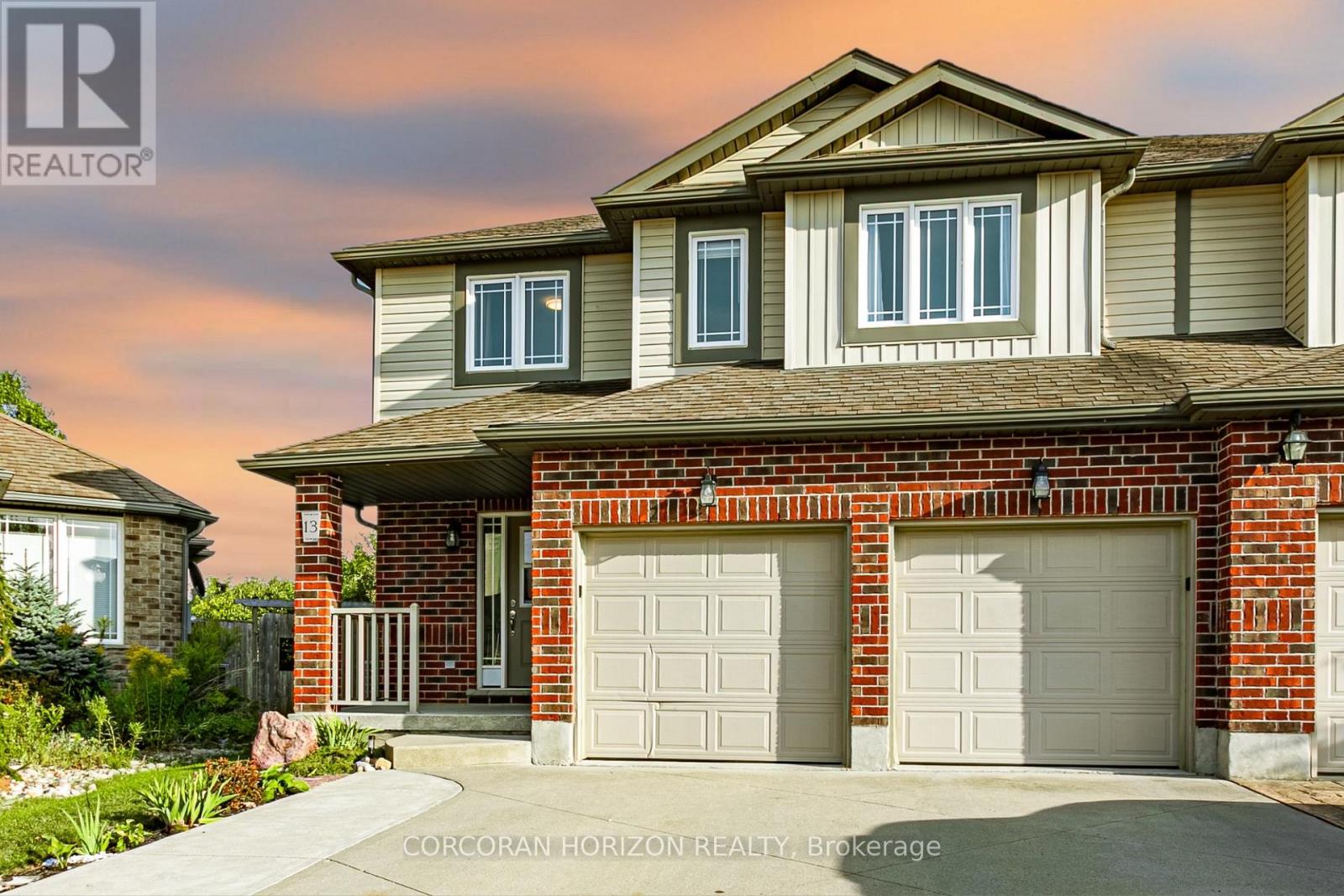 13 Ridgewood Court, Woodstock, Ontario  N4T 0E5 - Photo 2 - X12763276