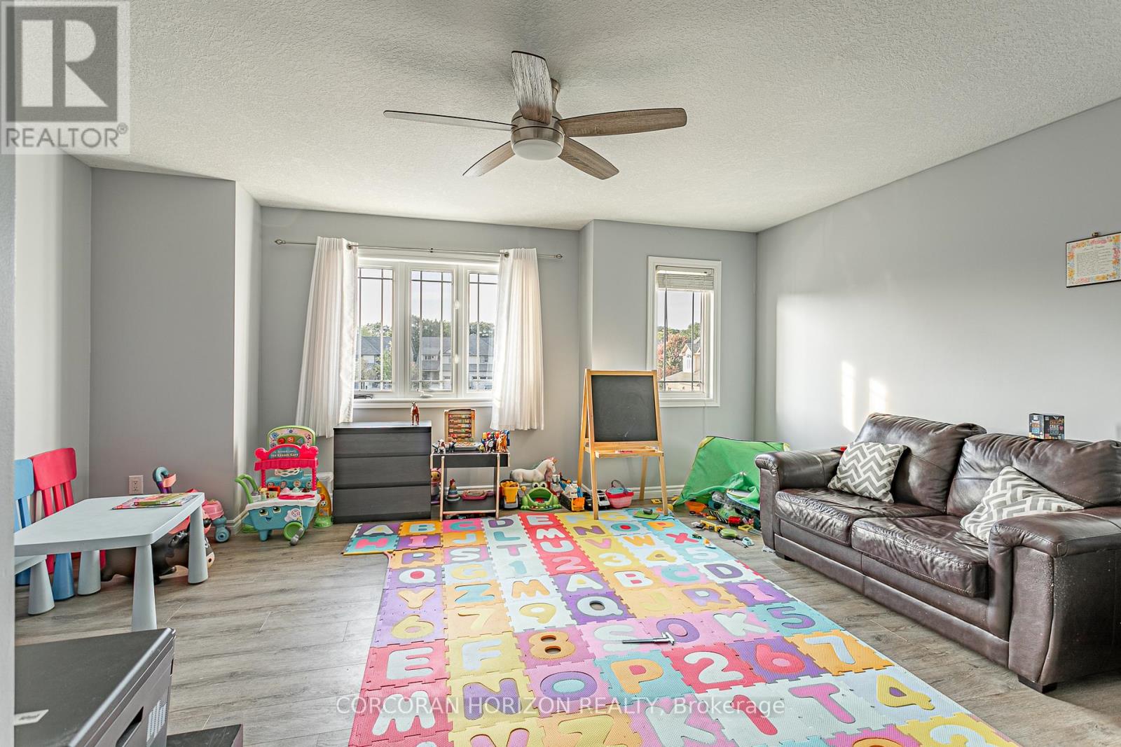 13 Ridgewood Court, Woodstock, Ontario  N4T 0E5 - Photo 7 - X12763276