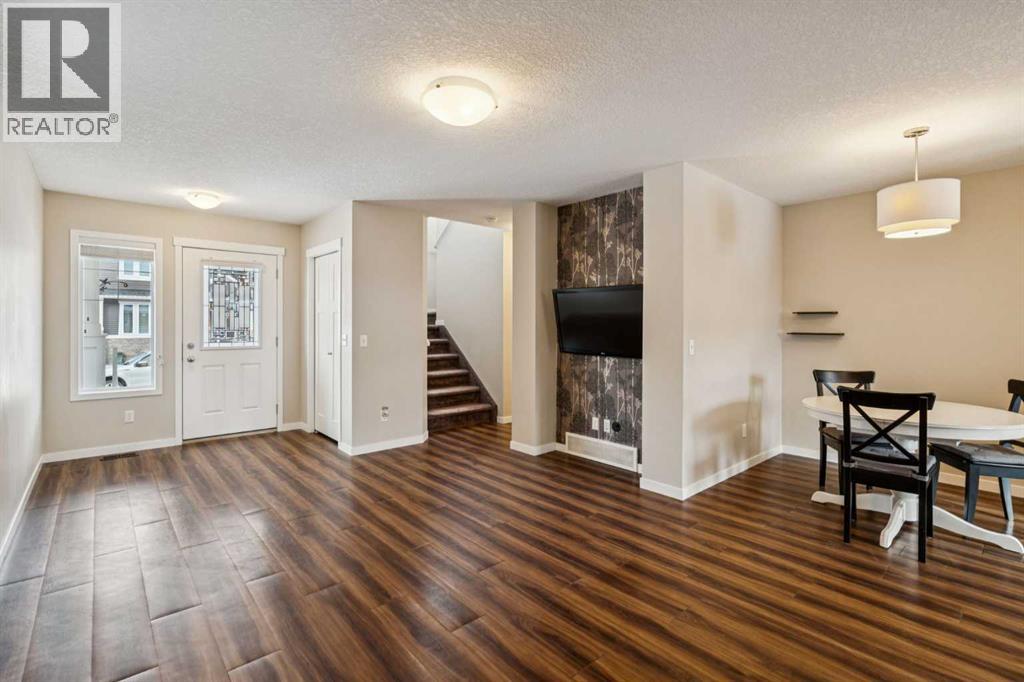 173 Willow Green, Cochrane, Alberta  T4C 0Y9 - Photo 3 - A2282481