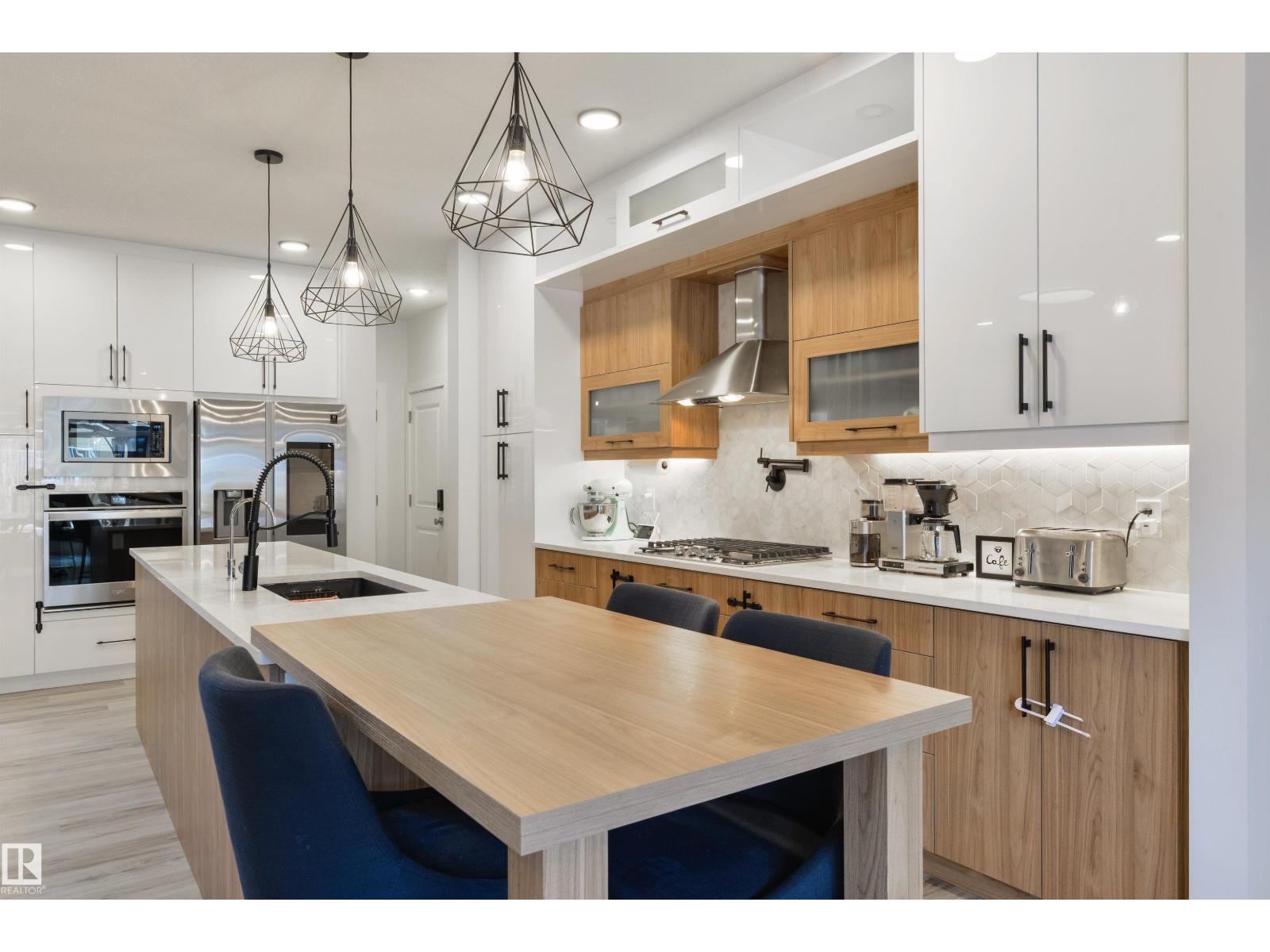 219 37 St Sw, Edmonton, Alberta  T6X 2W4 - Photo 10 - E4472404