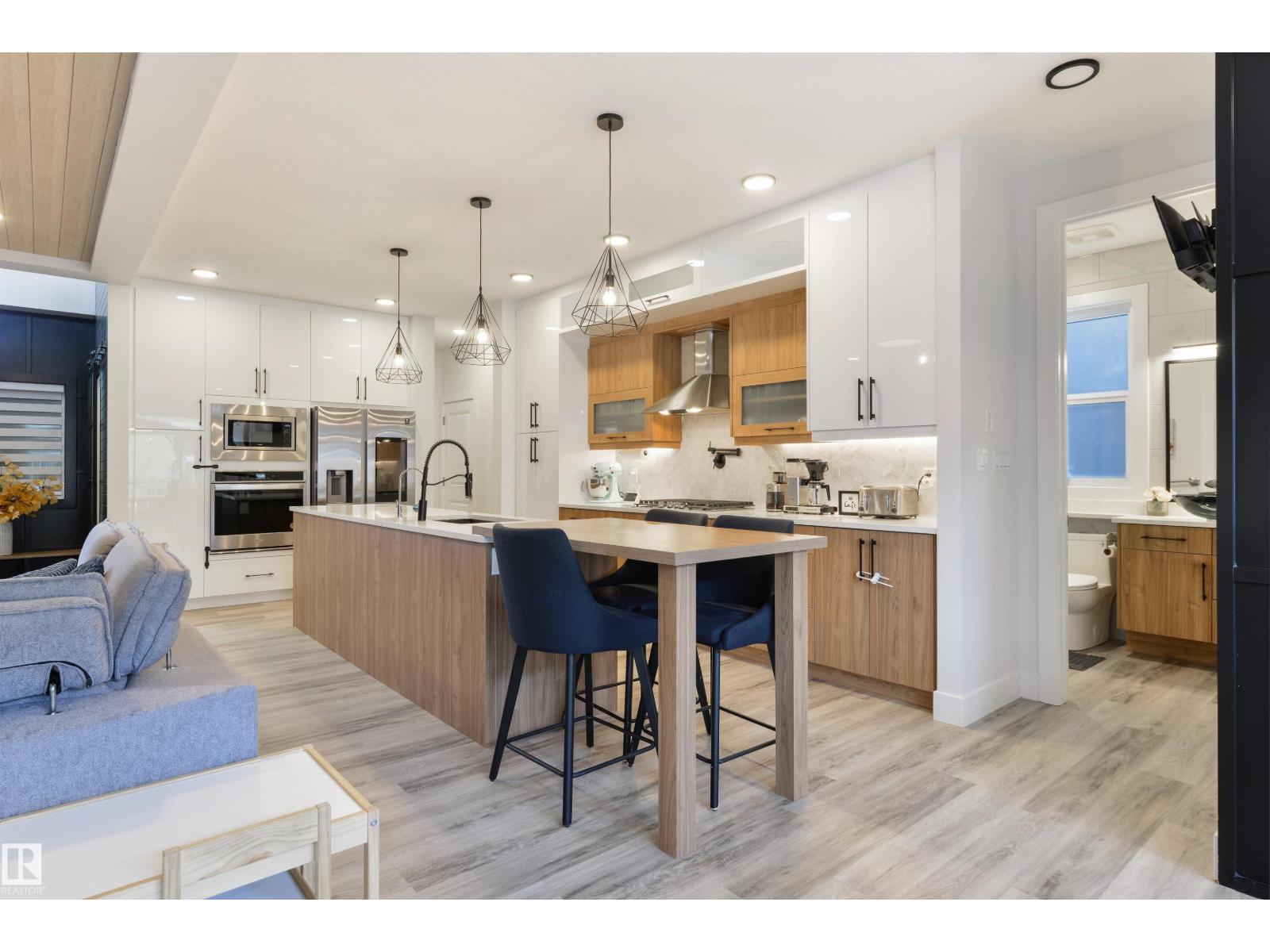 219 37 St Sw, Edmonton, Alberta  T6X 2W4 - Photo 9 - E4472404