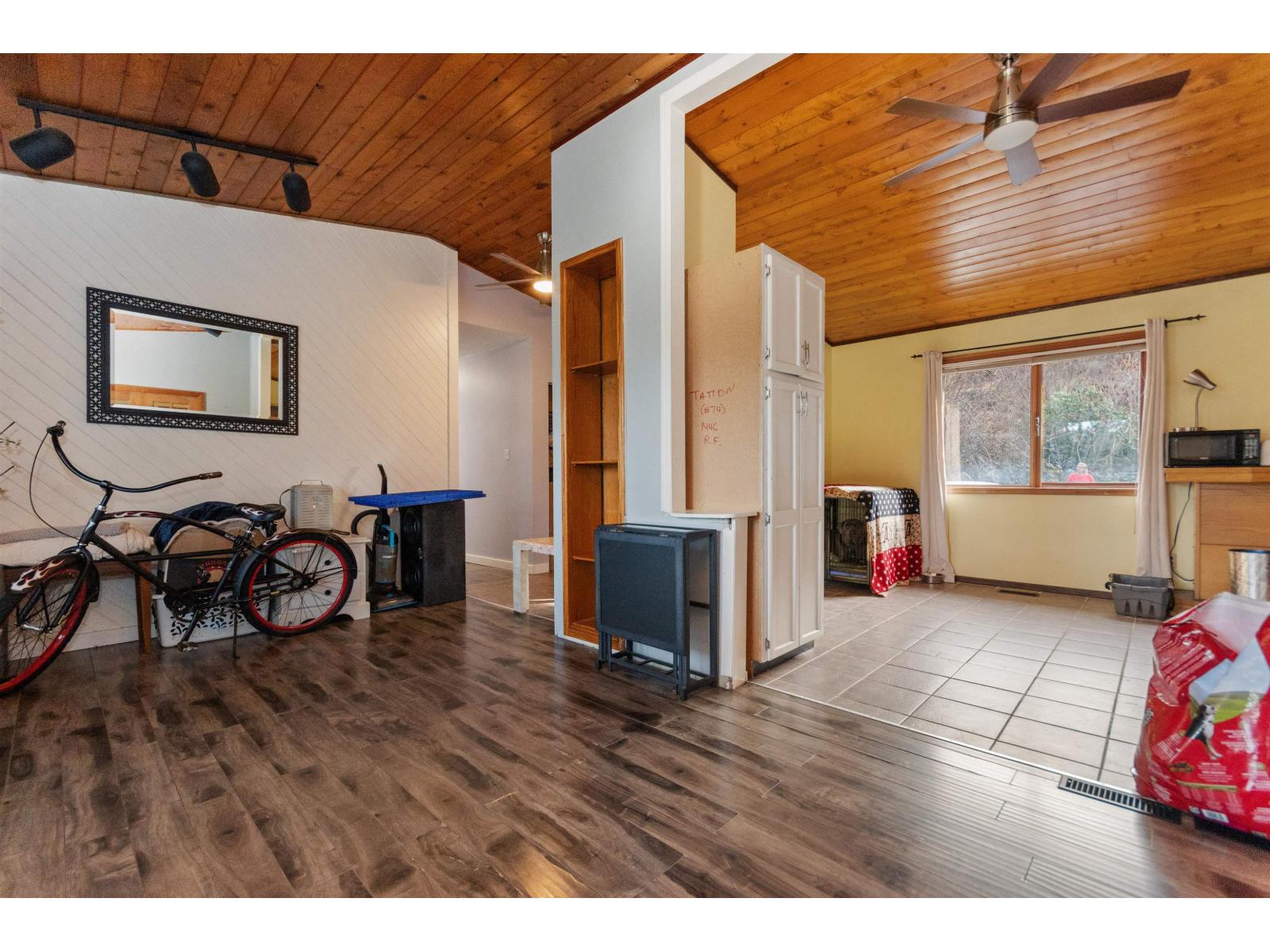 66176 Kawkawa Lake Road, Hope, Hope, British Columbia  V0X 1L1 - Photo 13 - R3073710