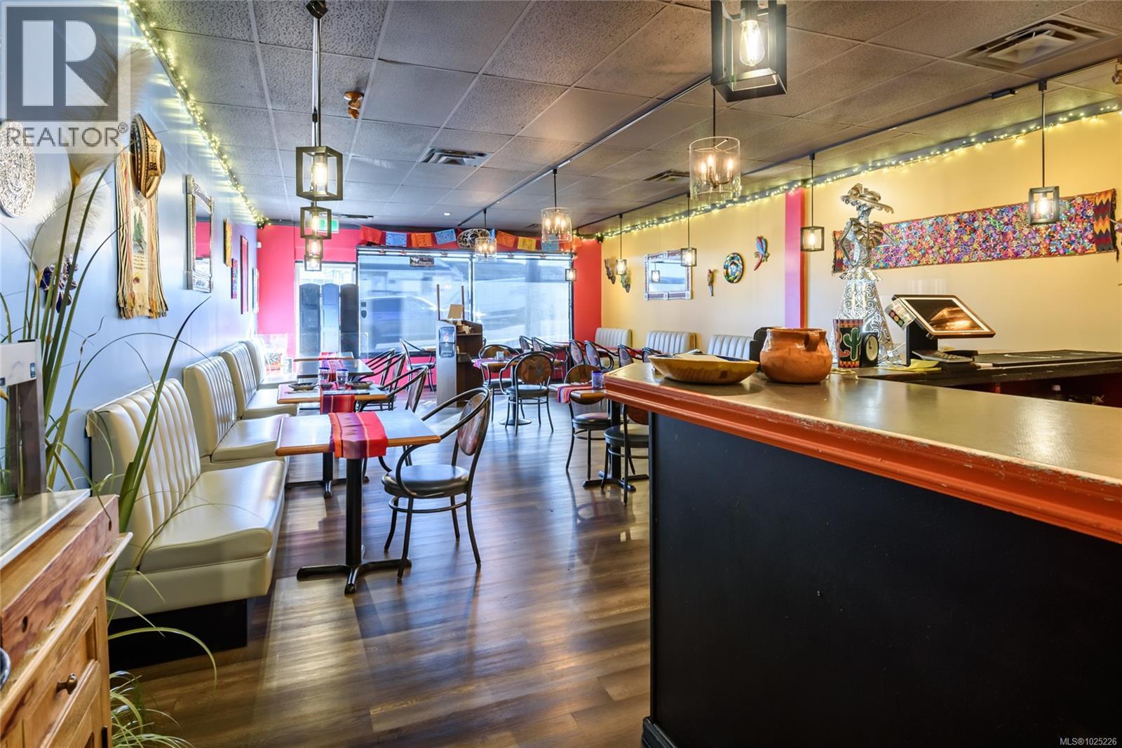 B 307 14th St, Courtenay, British Columbia  V9N 6P5 - Photo 5 - 1025226