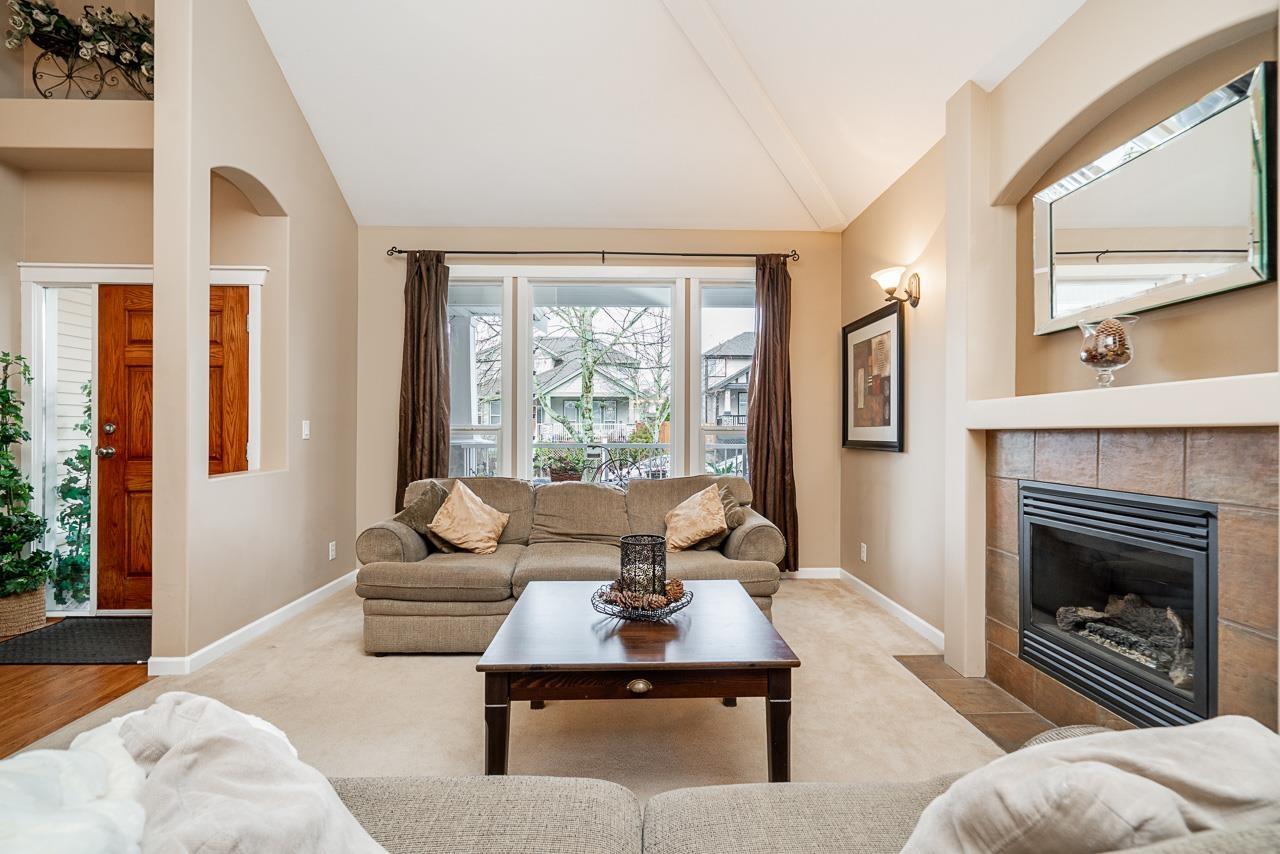 18954 71 Avenue, Surrey, British Columbia  V4N 5M7 - Photo 5 - R3086987