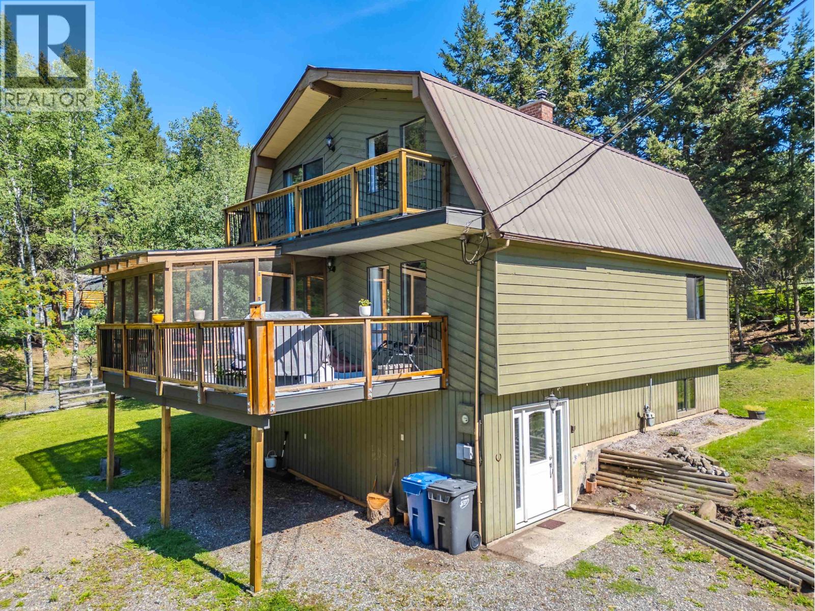 4927 Gloinnzun Crescent, 108 Mile Ranch, British Columbia  V0K 2Z0 - Photo 33 - R3087127