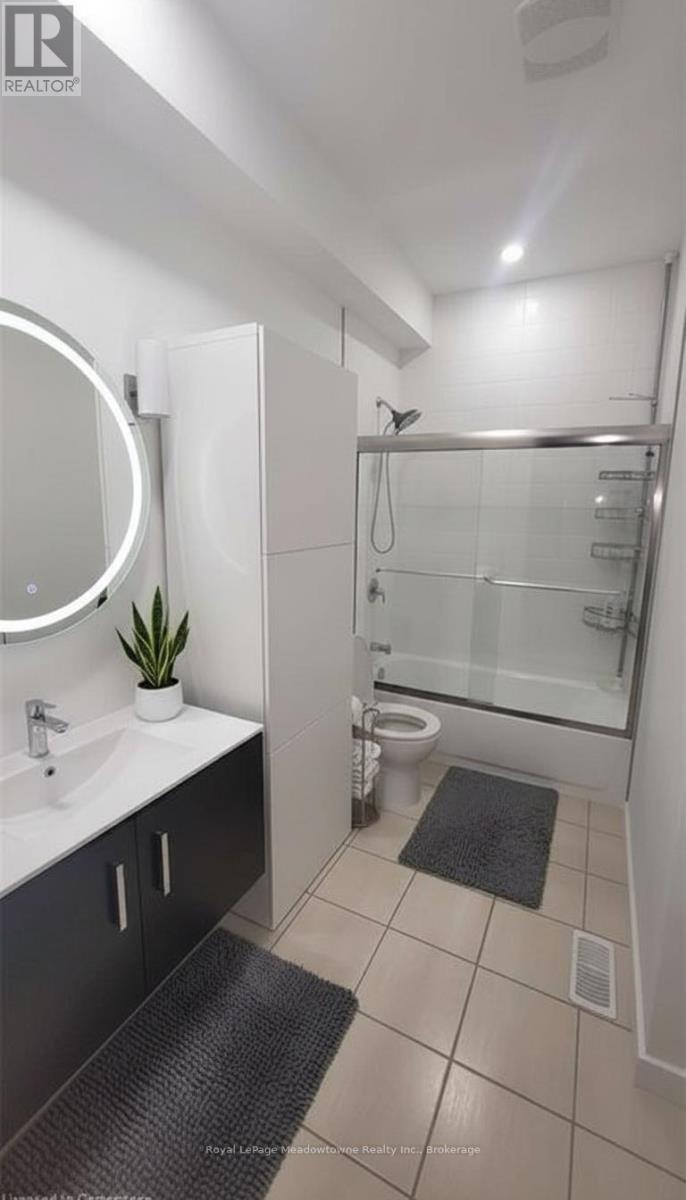 366 Alberta Street, Welland, Ontario  L3B 0K5 - Photo 4 - X12763406