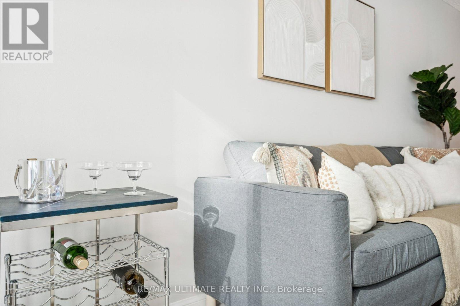 720 - 230 Queens Quay W, Toronto (Waterfront Communities), Ontario  M5J 2Y7 - Photo 15 - C12762024