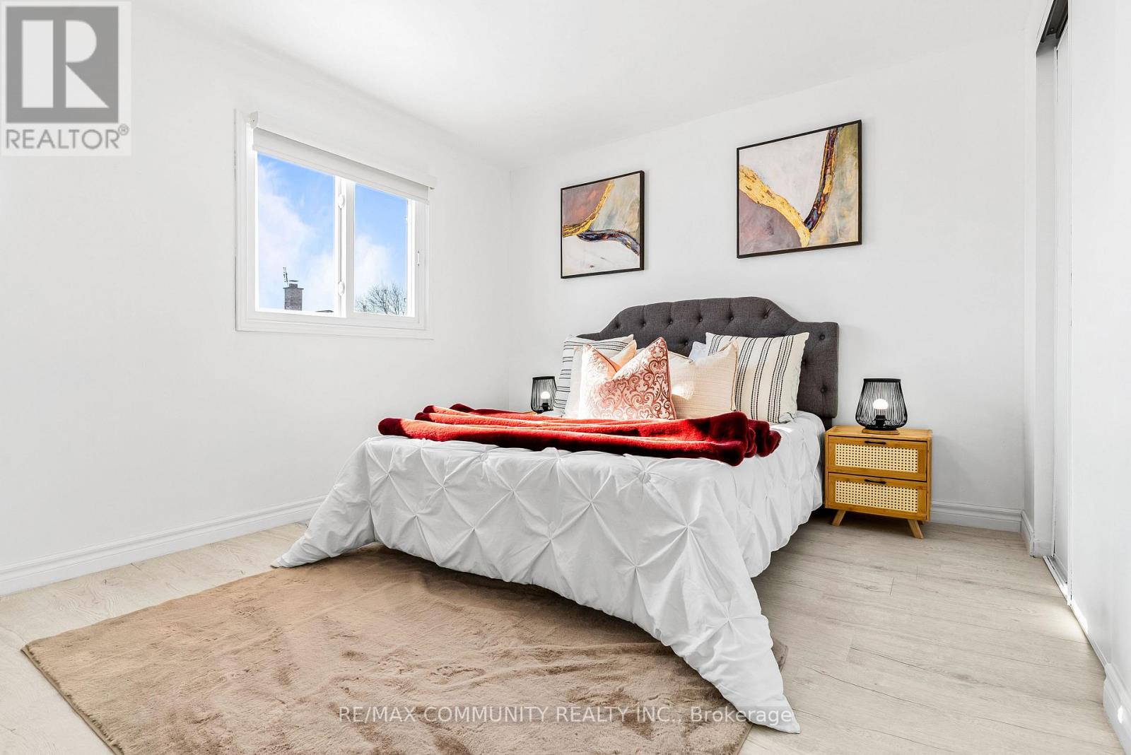 42 Kay Drive, Toronto, Ontario  M9V 4V6 - Photo 18 - W12763112