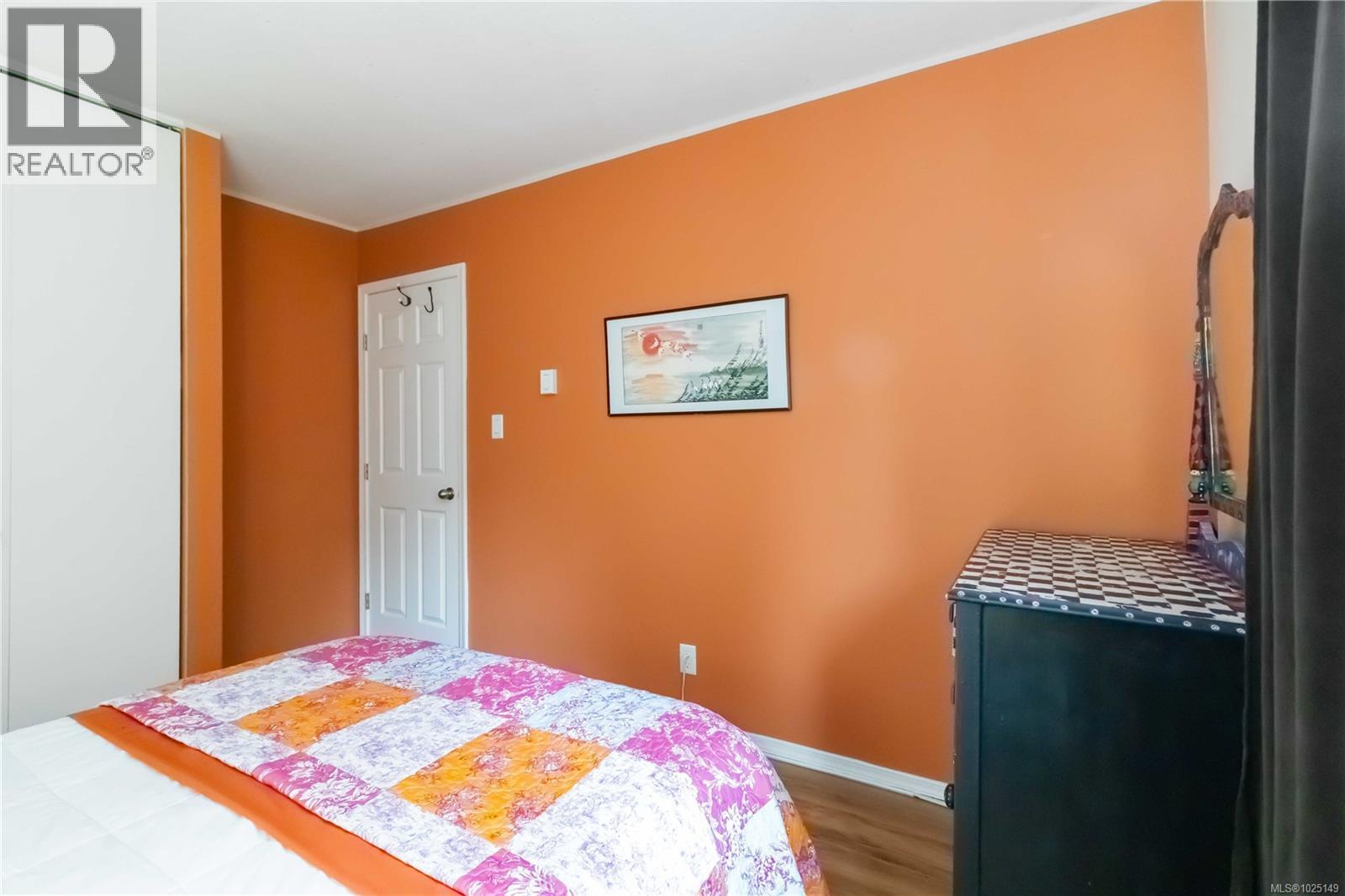 1027 Wurtele Pl, Esquimalt, British Columbia  V9A 4S2 - Photo 16 - 1025149