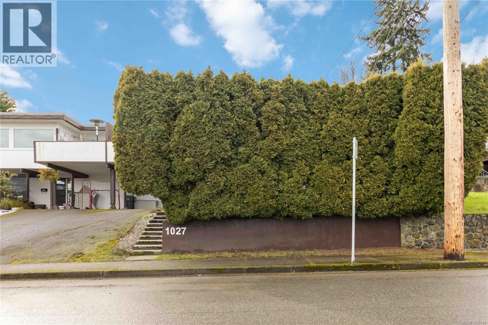 1027 Wurtele Pl, Esquimalt, British Columbia  V9A 4S2 - Photo 38 - 1025149