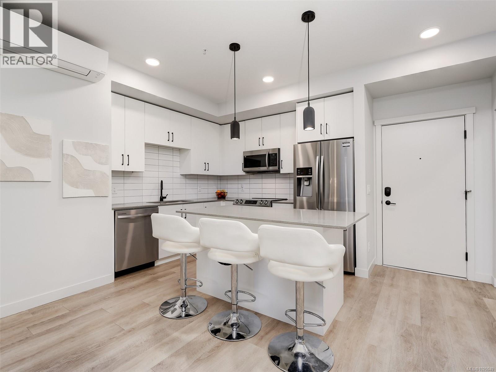 106 2469 Gateway Rd, Langford, British Columbia  V9B 6R7 - Photo 6 - 1025049