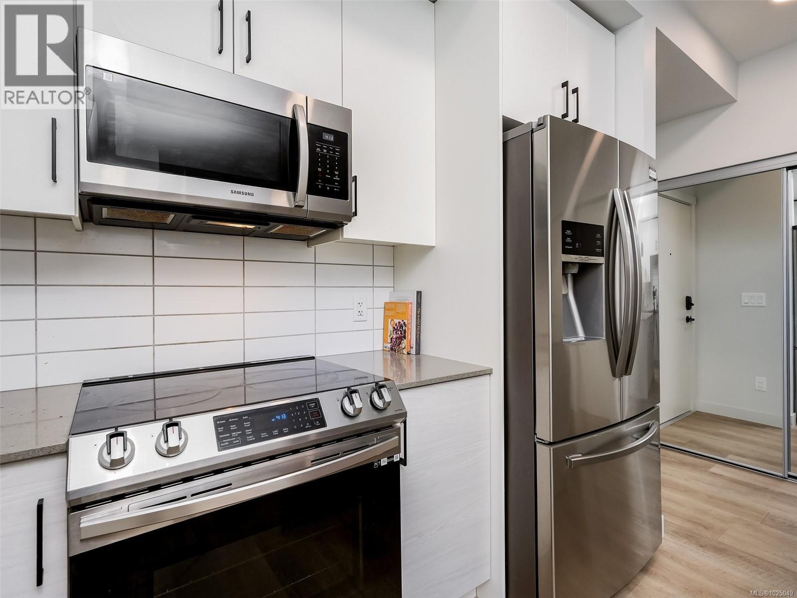 106 2469 Gateway Rd, Langford, British Columbia  V9B 6R7 - Photo 9 - 1025049