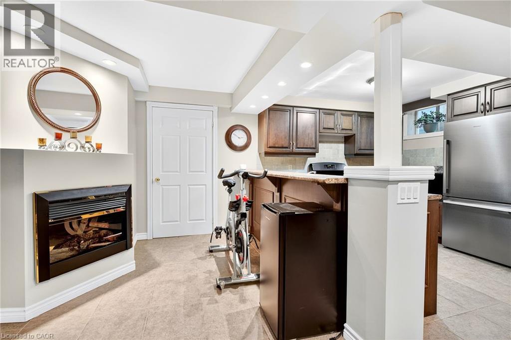 18 Konstantine Court, Hamilton, Ontario  L9B 2T3 - Photo 35 - 40803361