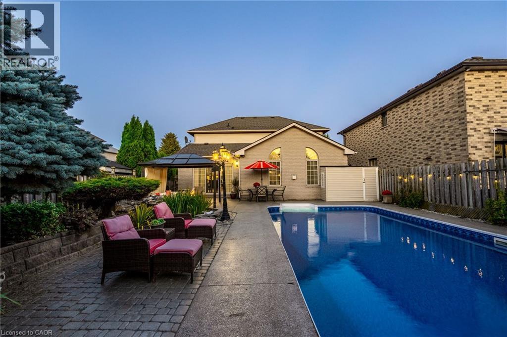 18 Konstantine Court, Hamilton, Ontario  L9B 2T3 - Photo 44 - 40803361