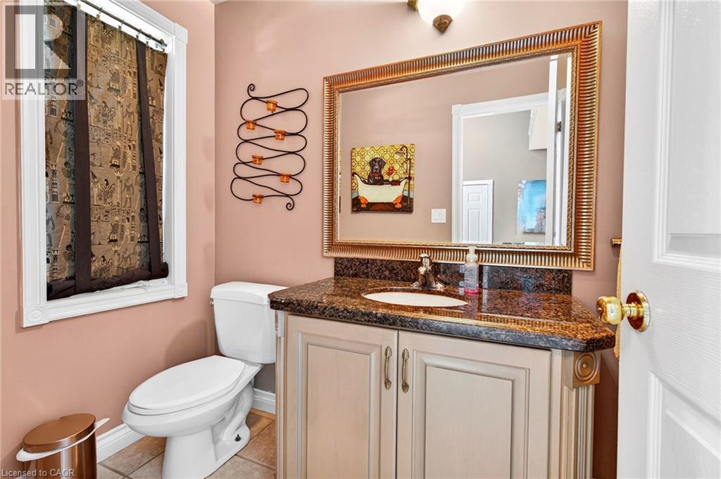 18 Konstantine Court, Hamilton, Ontario  L9B 2T3 - Photo 7 - 40803361