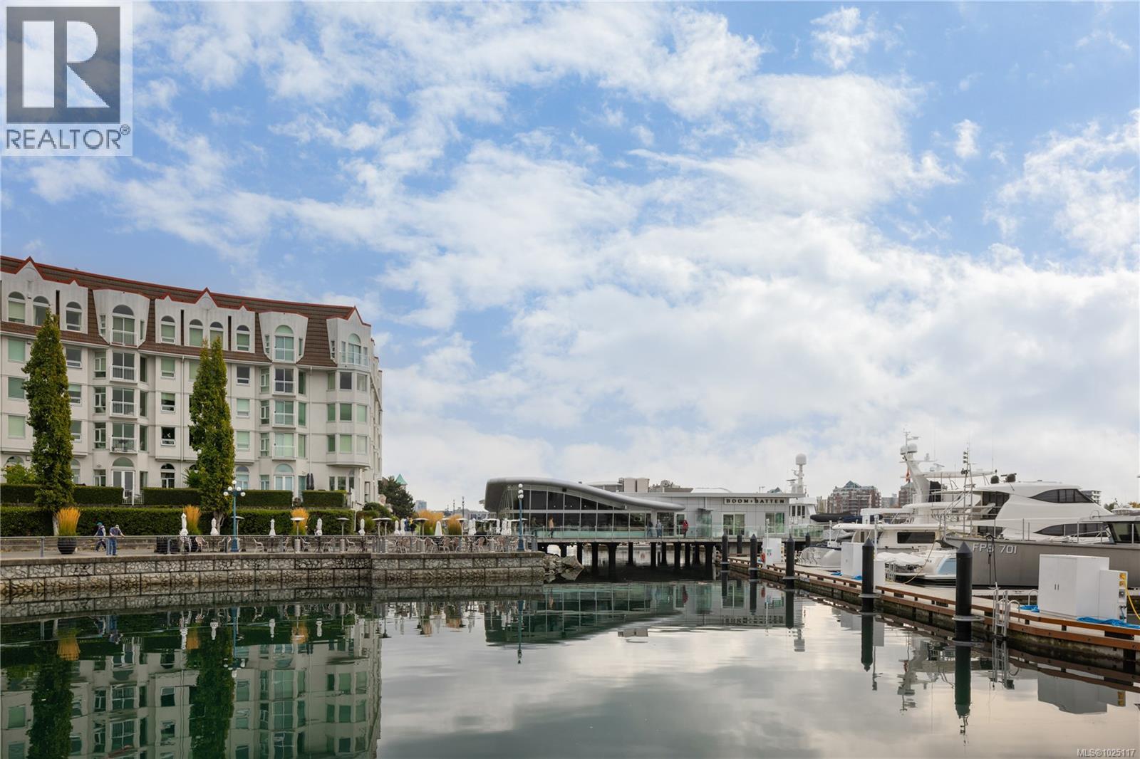 518 10 Paul Kane Pl, Victoria, British Columbia  V9A 7J8 - Photo 40 - 1025117