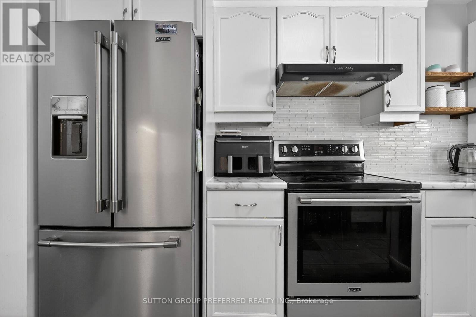 264 Chittick Crescent, Thames Centre, Ontario  N0L 1G3 - Photo 15 - X12763364