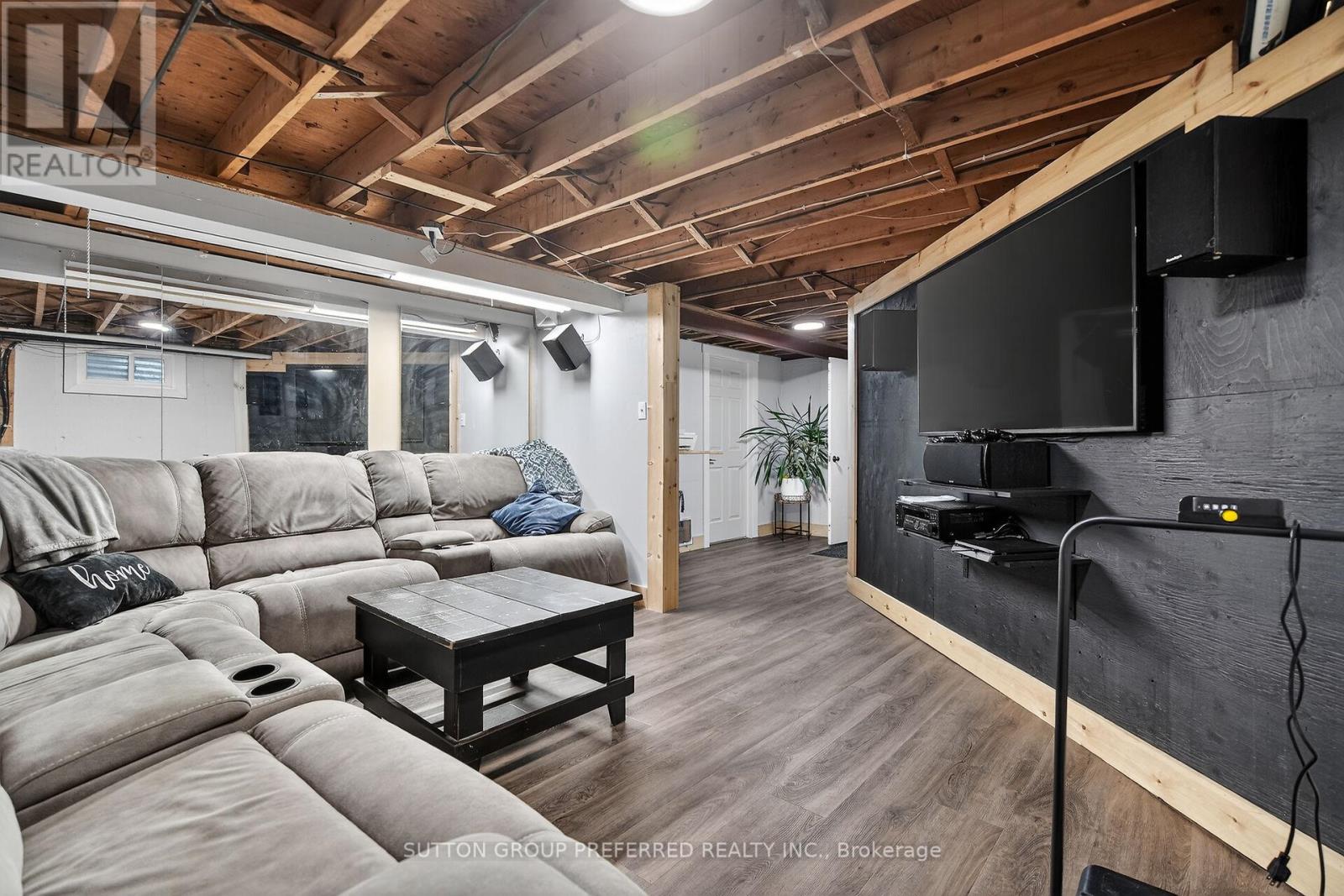 264 Chittick Crescent, Thames Centre, Ontario  N0L 1G3 - Photo 37 - X12763364