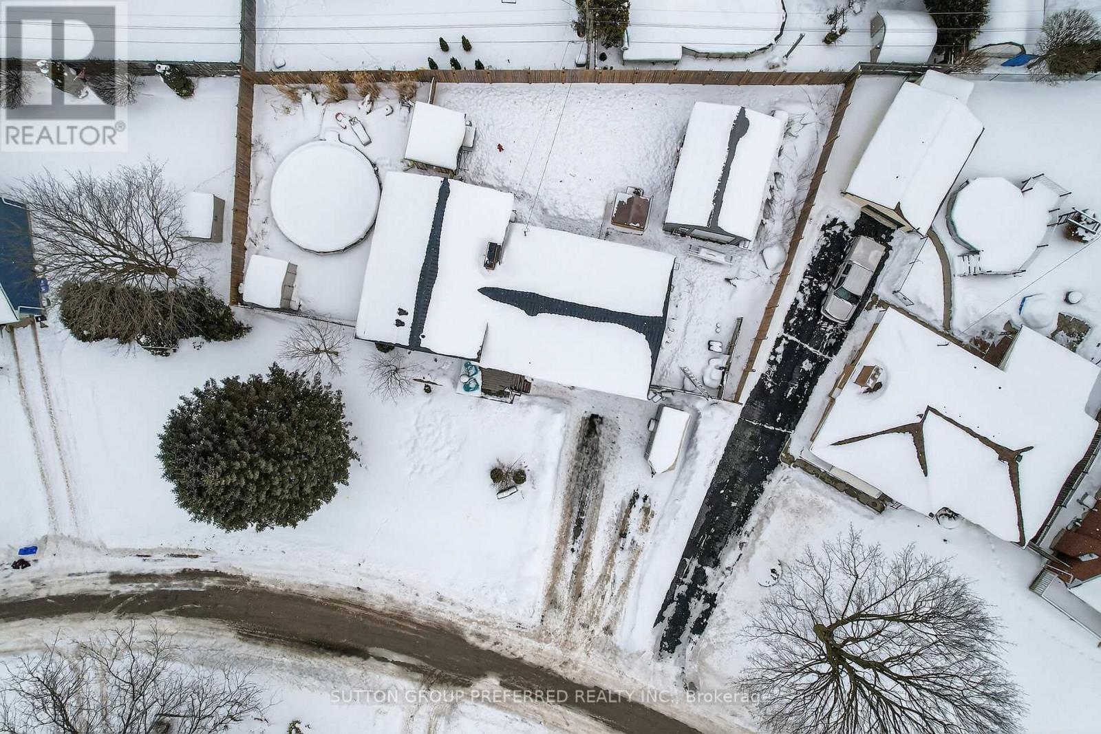 264 Chittick Crescent, Thames Centre, Ontario  N0L 1G3 - Photo 38 - X12763364