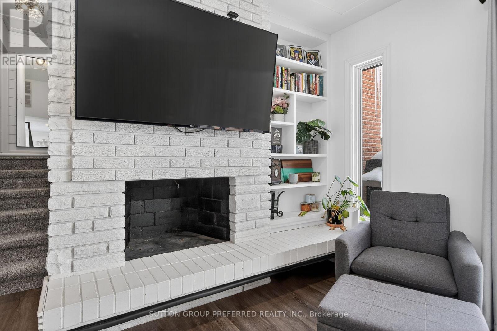 264 Chittick Crescent, Thames Centre, Ontario  N0L 1G3 - Photo 8 - X12763364