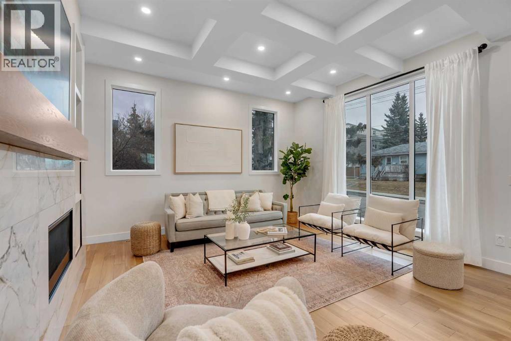 4111 19 Street Sw, Calgary, Alberta  T2T 6Z4 - Photo 3 - A2284182