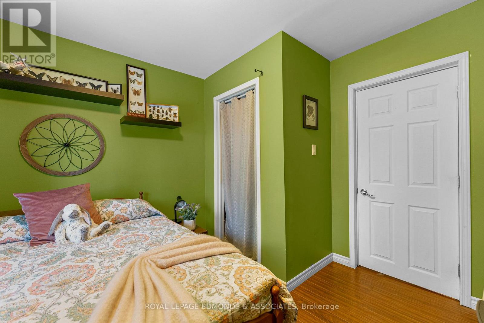 24 Ottawa Street, Laurentian Hills, Ontario  K0J 1J0 - Photo 12 - X12763304