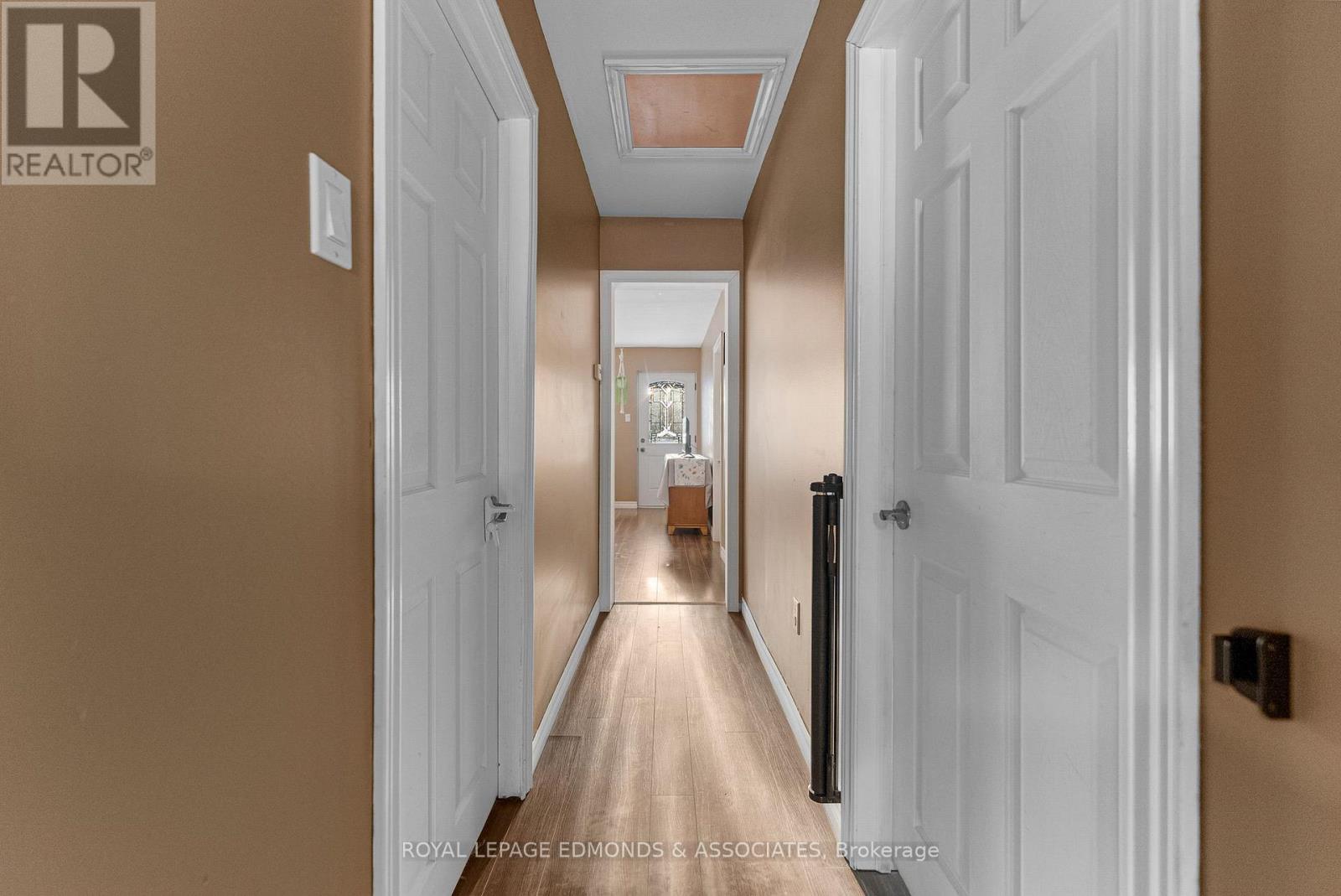 24 Ottawa Street, Laurentian Hills, Ontario  K0J 1J0 - Photo 14 - X12763304