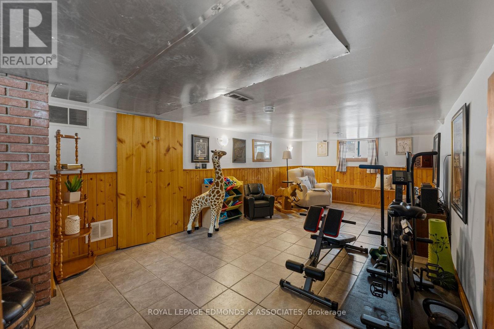 24 Ottawa Street, Laurentian Hills, Ontario  K0J 1J0 - Photo 24 - X12763304