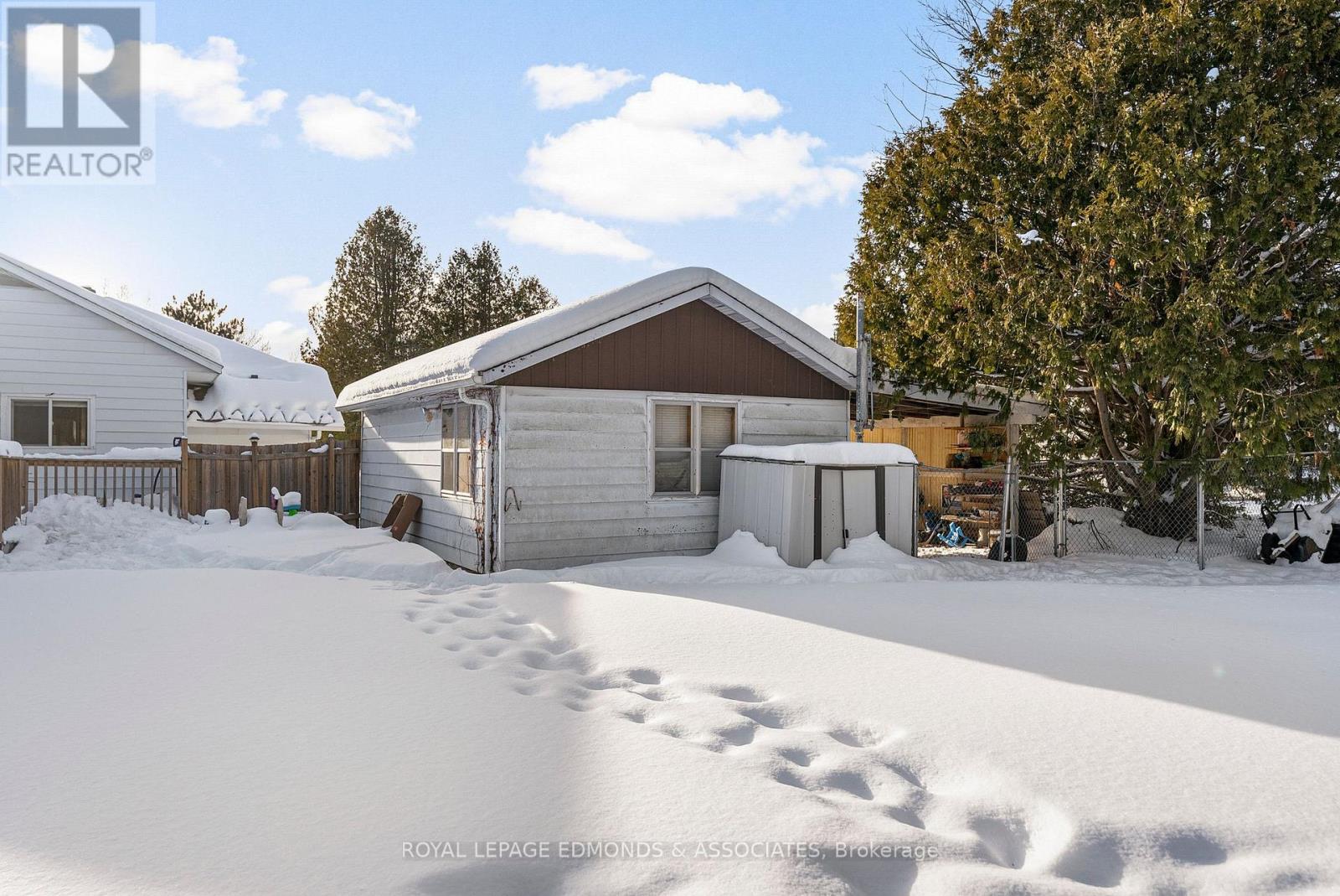 24 Ottawa Street, Laurentian Hills, Ontario  K0J 1J0 - Photo 33 - X12763304