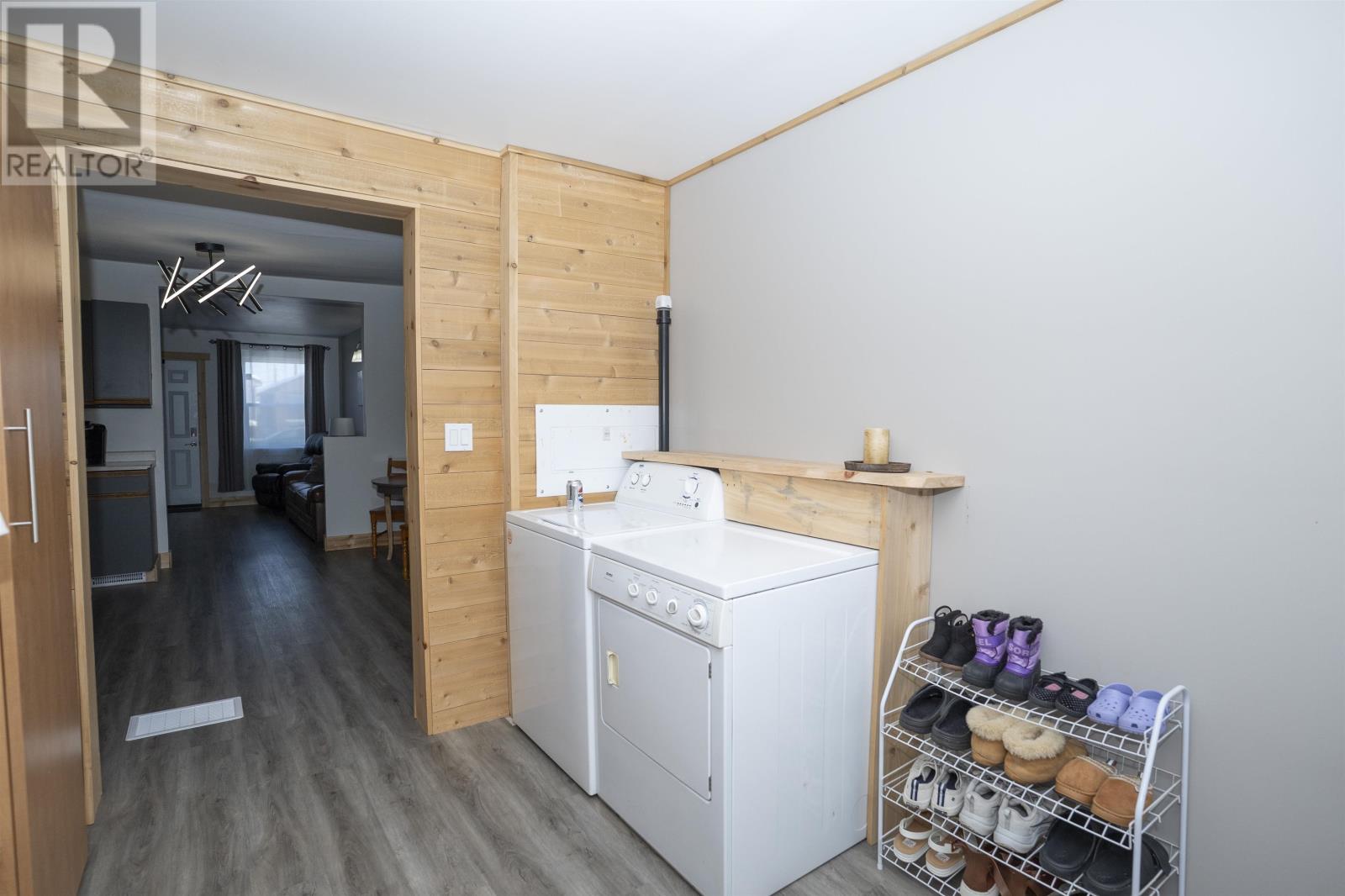 741 Sprague St, Thunder Bay, Ontario  P7E 1V5 - Photo 7 - TB2600172