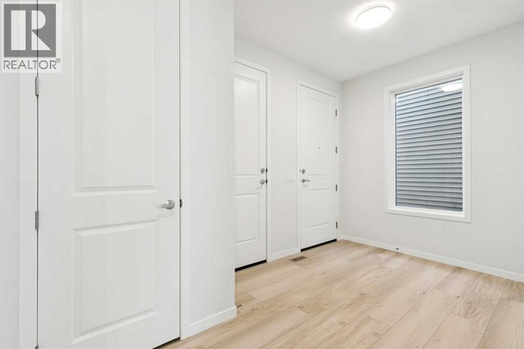 138 Annette Landing Nw, Calgary, Alberta  T3R 2B8 - Photo 3 - A2284240