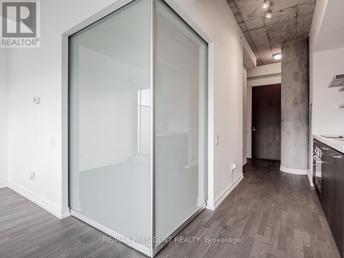 1005 - 560 King Street W, Toronto, Ontario  M5V 0L5 - Photo 7 - C12761652