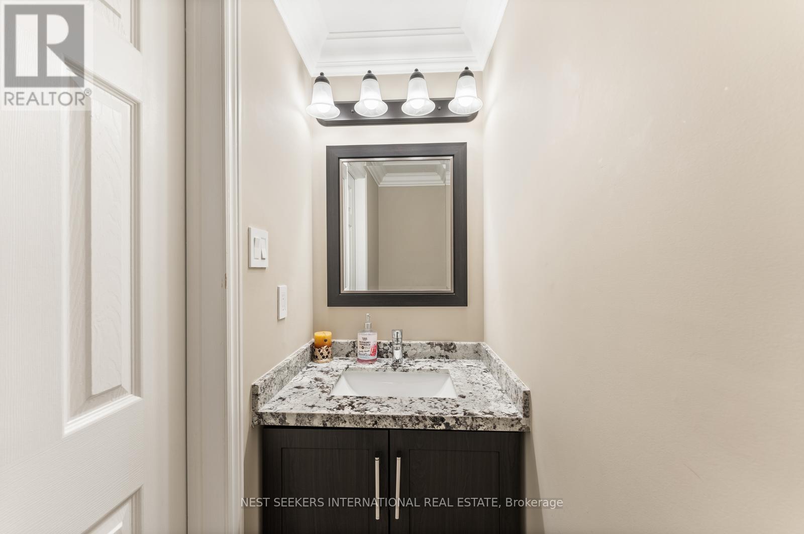 46 Waterbury Street, Caledon, Ontario  L7E 1X4 - Photo 10 - W12634546