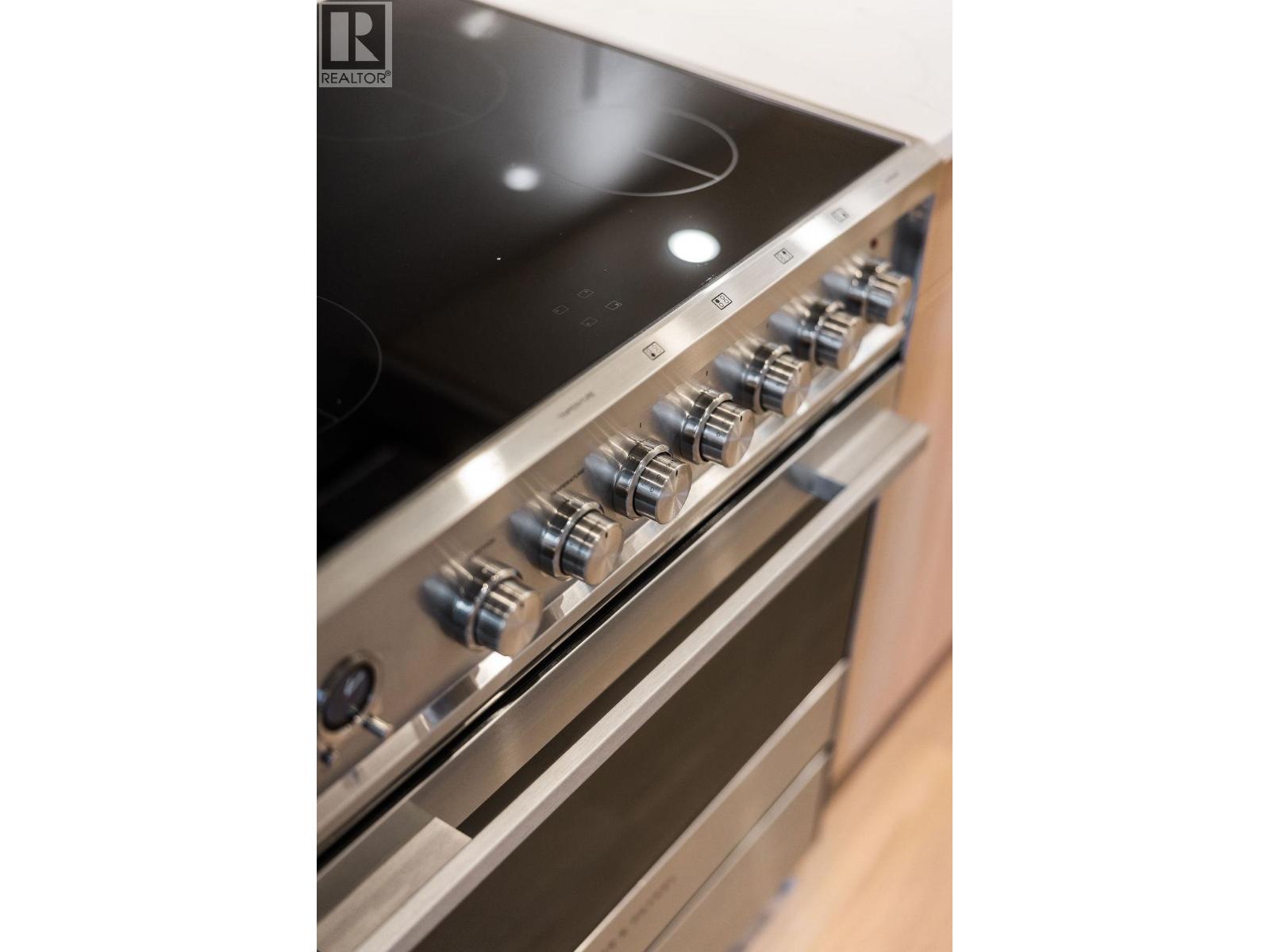 1 1933 Templeton Drive, Vancouver, British Columbia  V5N 4V9 - Photo 10 - R3087064