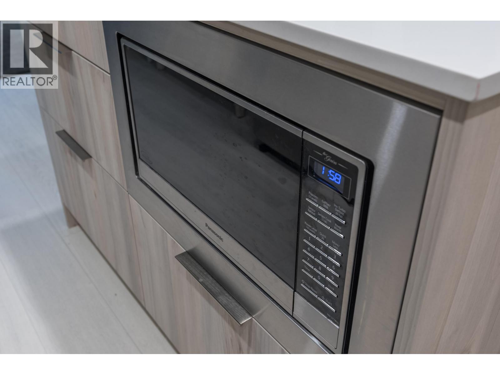 312 3596 Malsum Drive, North Vancouver, British Columbia  V7G 0B5 - Photo 7 - R3087111