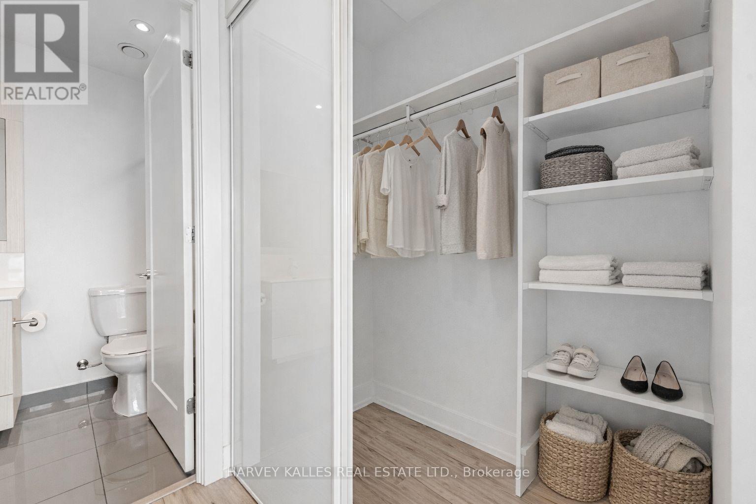 708 - 25 Adra Grado Way W, Toronto, Ontario  M2J 0H6 - Photo 5 - C12763378