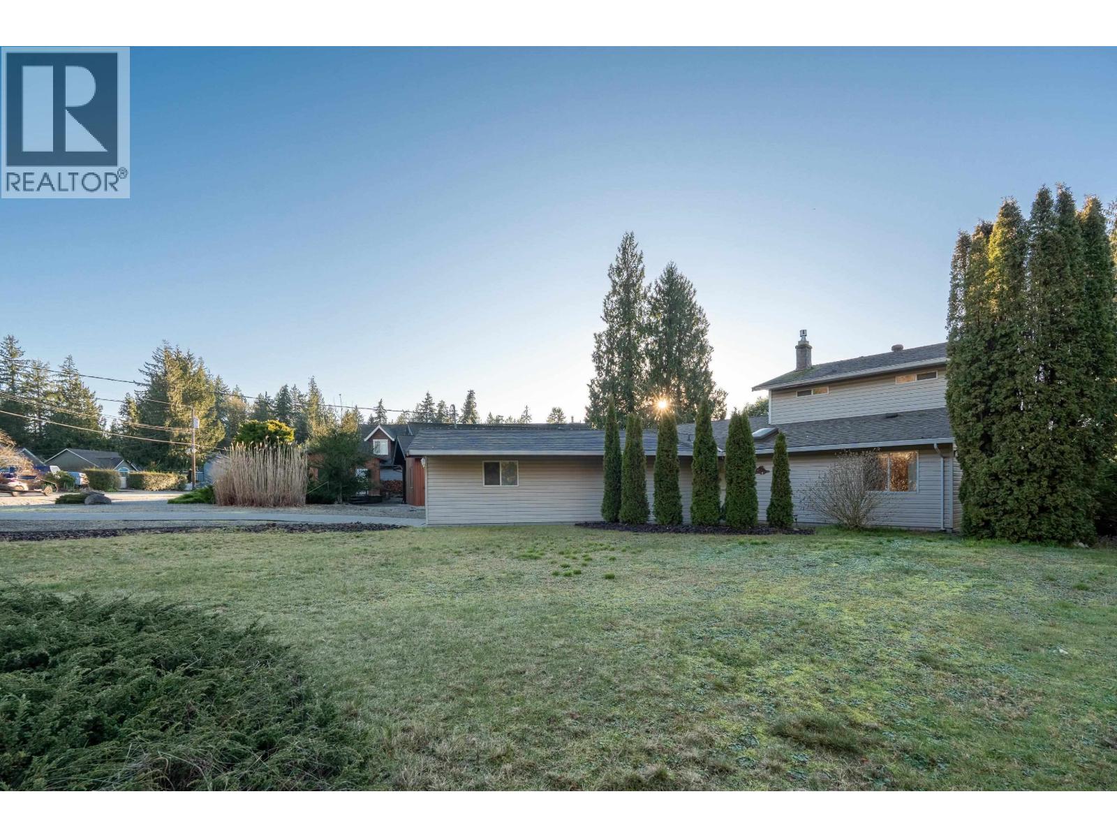 6343 Marmot Road, Sechelt, British Columbia V7Z 0L2 - Photo 35 - R3081957