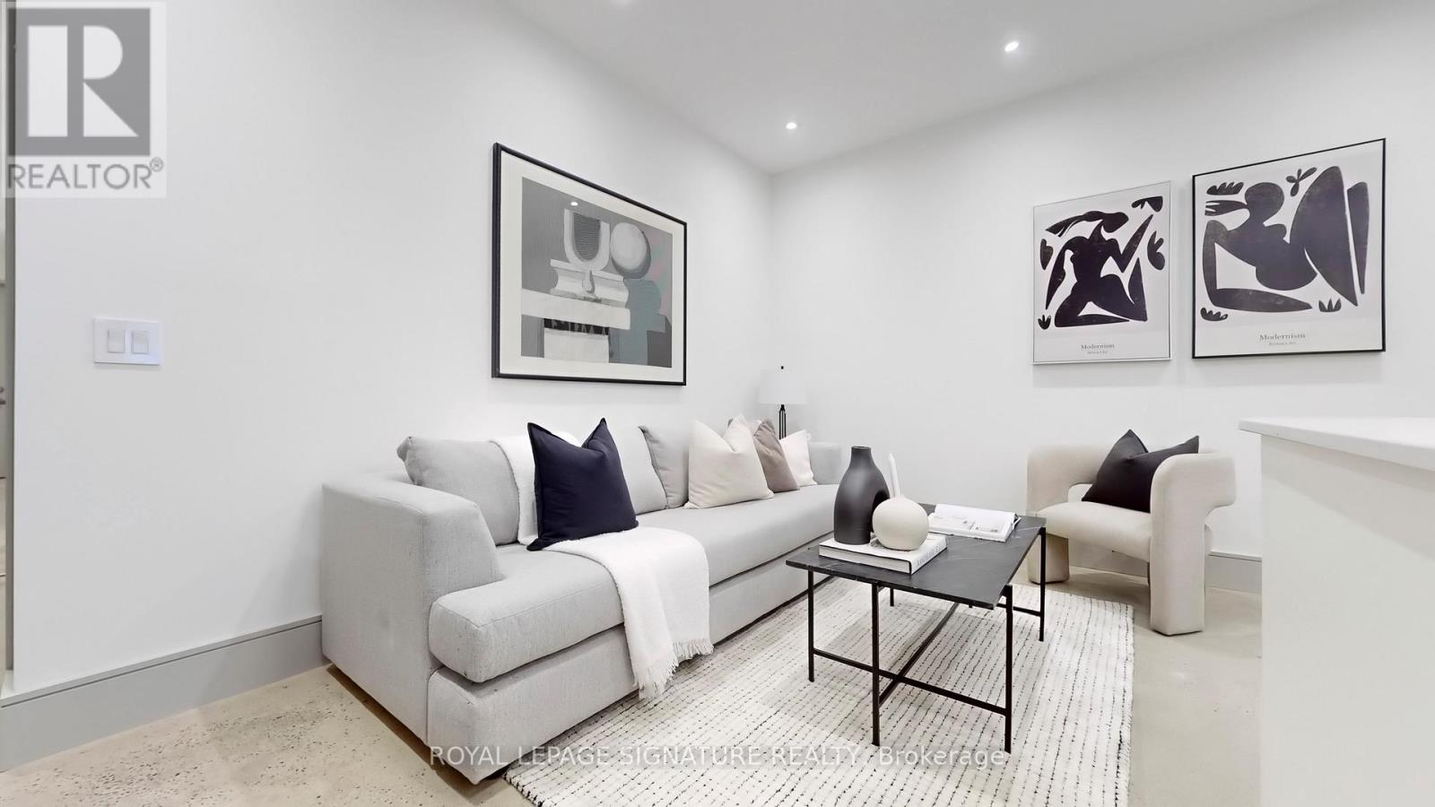 Lower - 82 Gough Avenue, Toronto, Ontario  M4K 3N8 - Photo 7 - E12763374