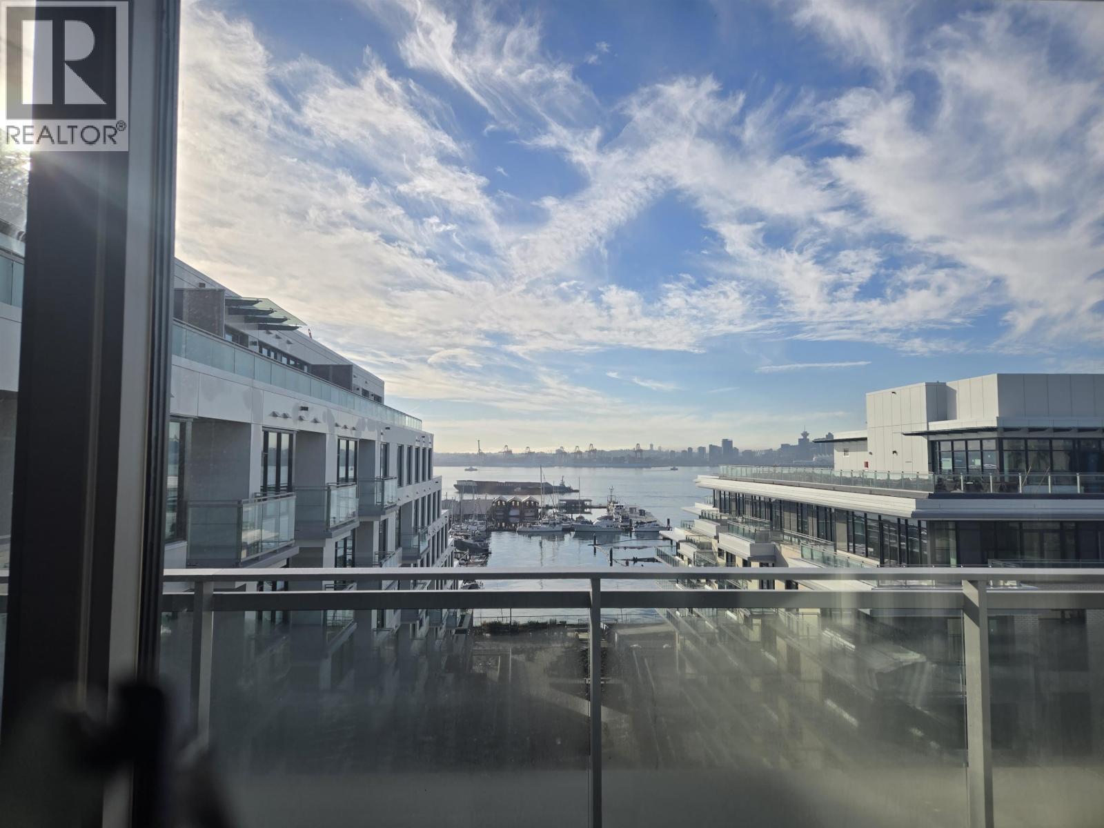 322 755 Harbourside Drive, North Vancouver, British Columbia  V7M 3G3 - Photo 15 - R3083631