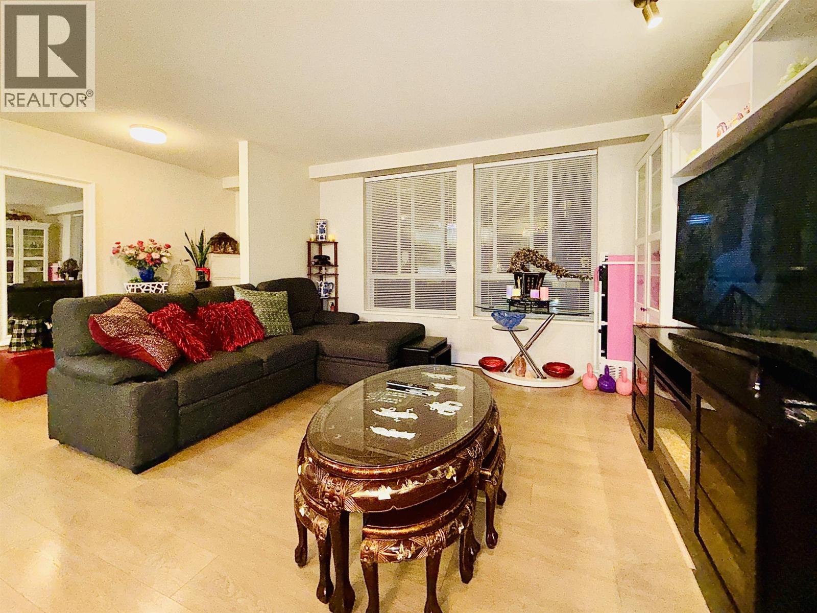 49 3728 THURSTON STREET, Burnaby, British Columbia