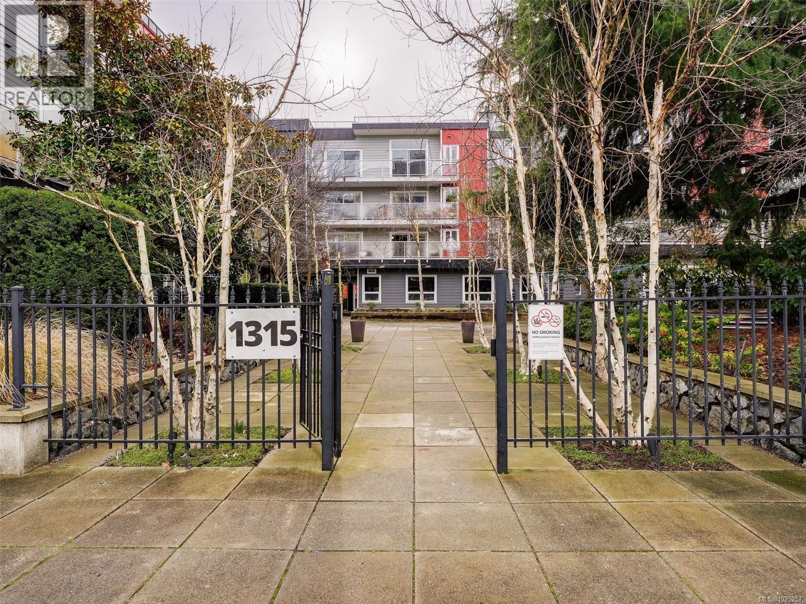 304 1315 Esquimalt Rd, Esquimalt, British Columbia  V9A 3P5 - Photo 25 - 1025257