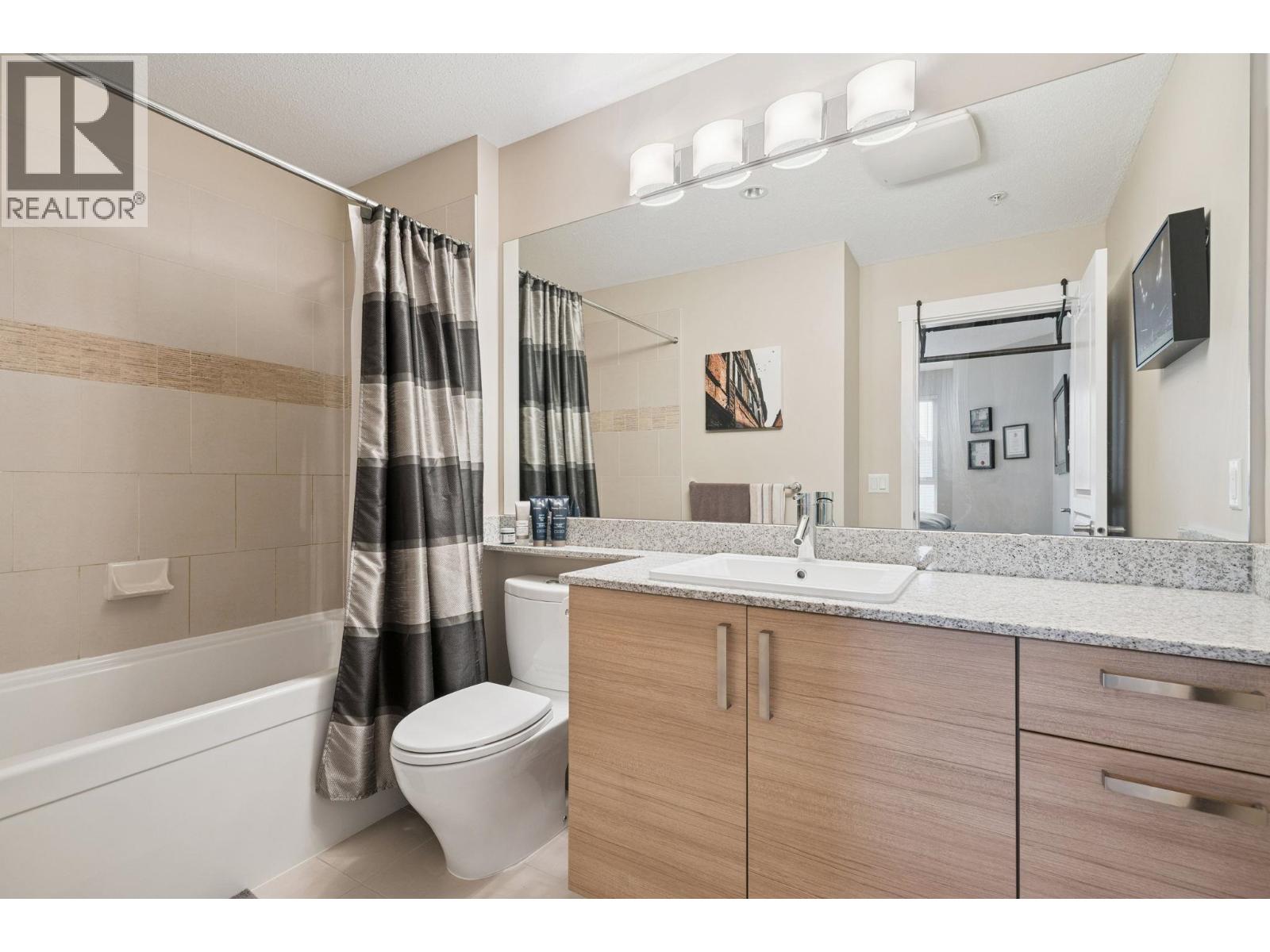 302 1150 Kensal Place, Coquitlam, British Columbia  V3B 0H4 - Photo 27 - R3086762