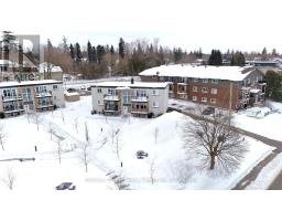 4 - 320 QUEEN STREET E, Centre Wellington, Ontario