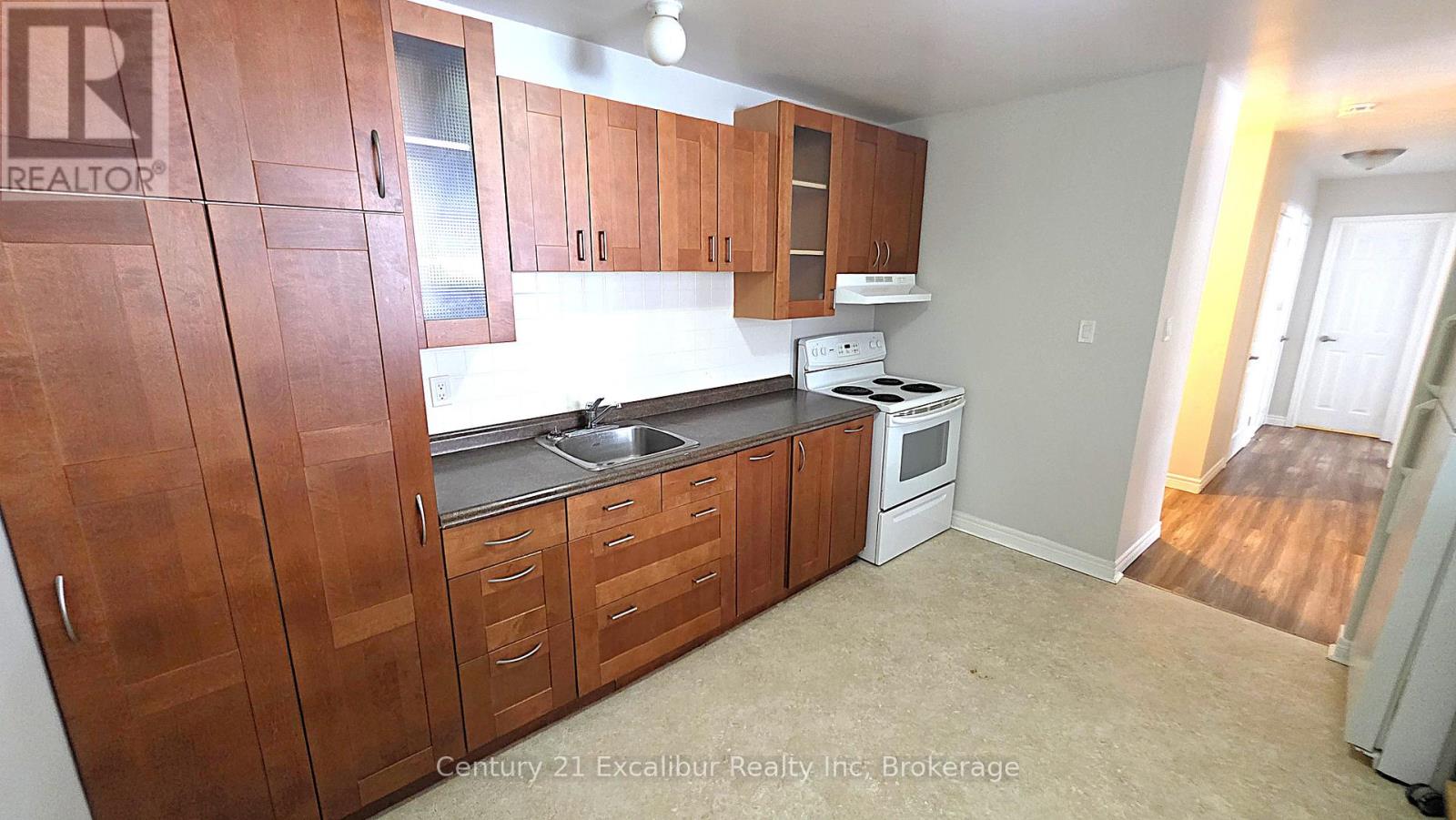 4 - 320 Queen Street E, Centre Wellington, Ontario  N1M 1T4 - Photo 4 - X12763376