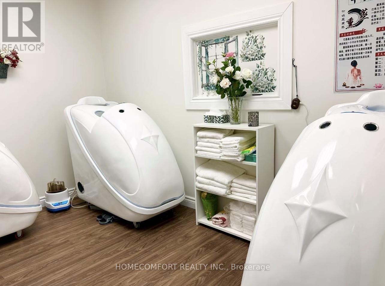 Unit 5 - 401 Alden Road, Markham, Ontario  L3R 3L4 - Photo 4 - N12763390