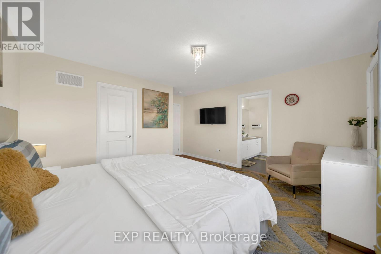 108 Durham Avenue, Barrie, Ontario  L9J 0L8 - Photo 26 - S12763386