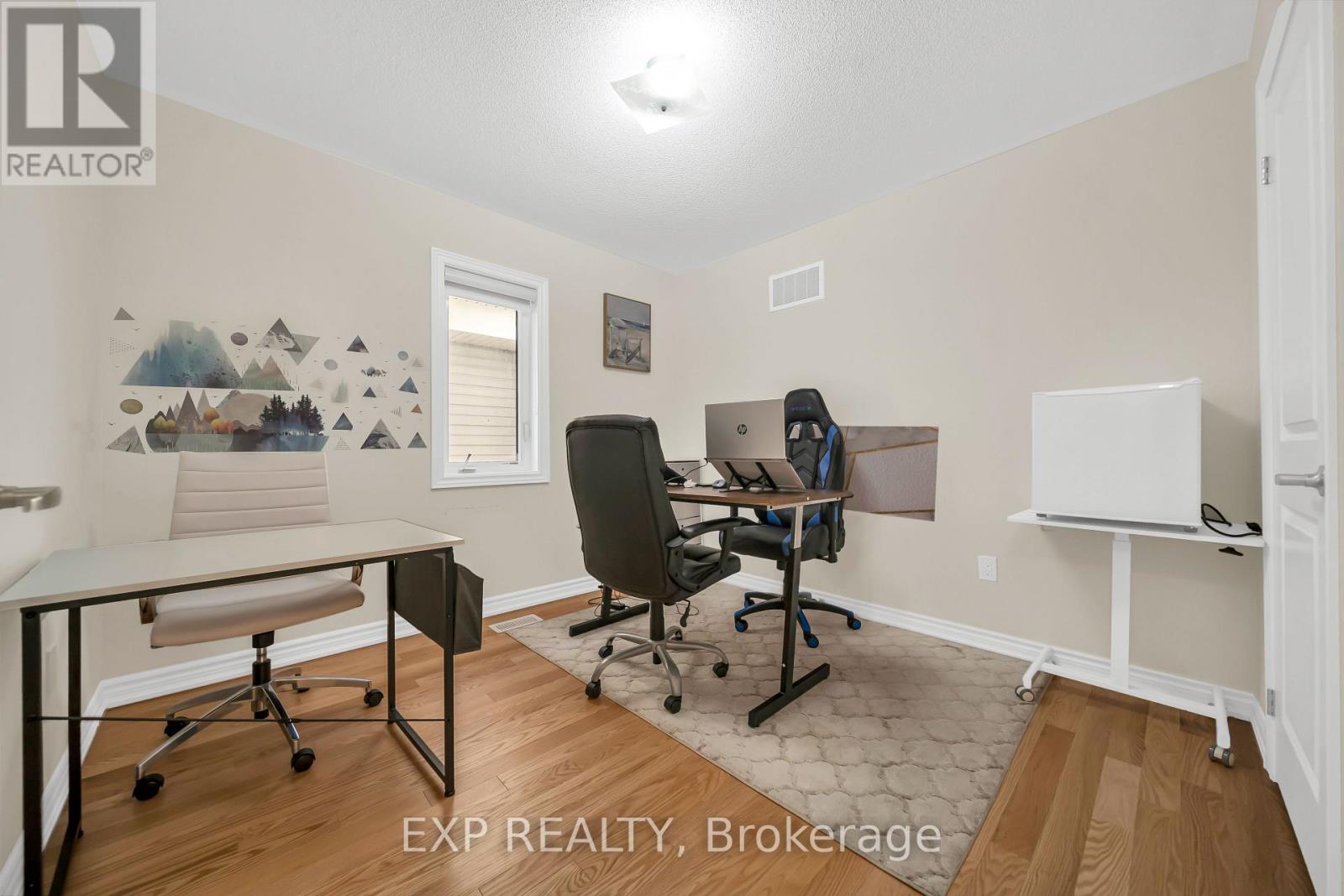 108 Durham Avenue, Barrie, Ontario  L9J 0L8 - Photo 32 - S12763386