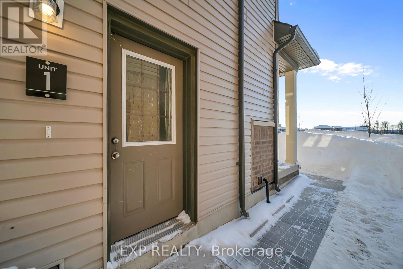 108 Durham Avenue, Barrie, Ontario  L9J 0L8 - Photo 33 - S12763386